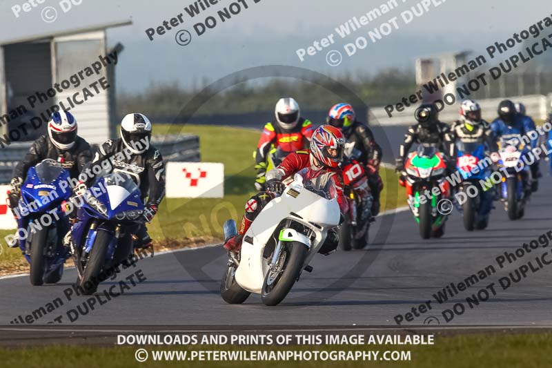 enduro digital images;event digital images;eventdigitalimages;no limits trackdays;peter wileman photography;racing digital images;snetterton;snetterton no limits trackday;snetterton photographs;snetterton trackday photographs;trackday digital images;trackday photos